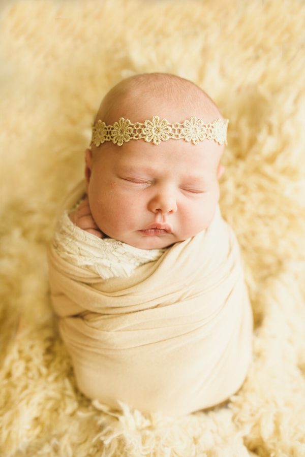 Fredericksburg Virginia Newborn photographer in home 2022 | Bow and ...